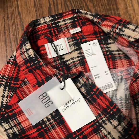 BDG NWT Urban Outfitters flannel. Size S - Picture 8 of 9